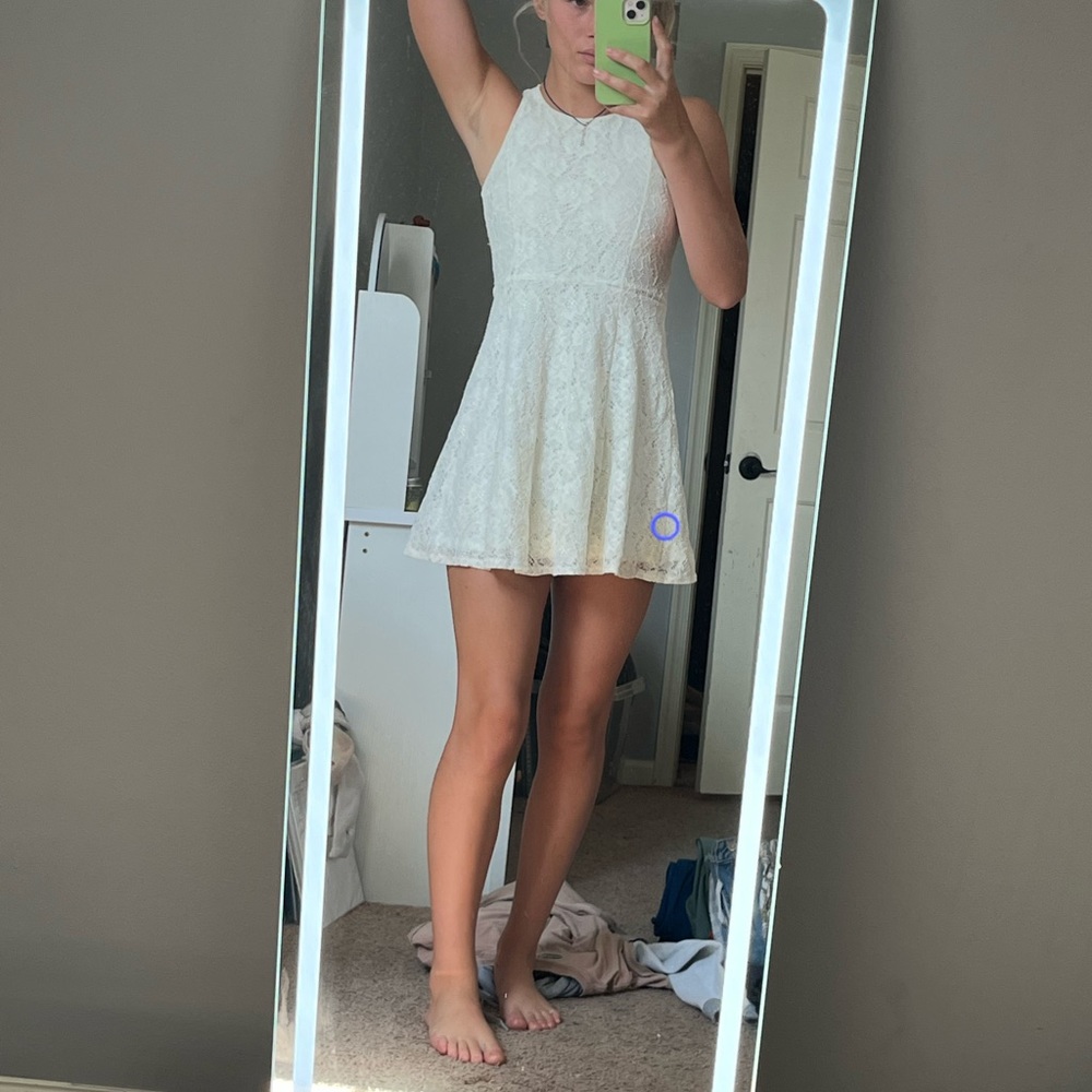 lace dress